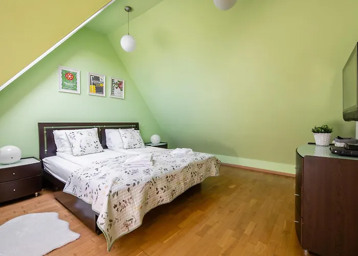 아파트 Za Strugiem *