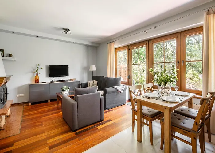 Za Strugiem 아파트