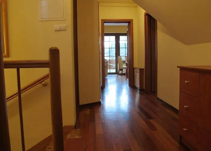 Za Strugiem 아파트